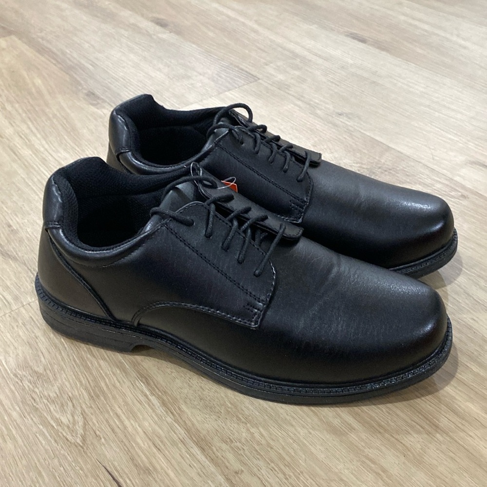 NIB Men’s Deer Stags Crown Wide Width Slip Resistant Oxfords